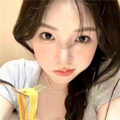 堂下何人